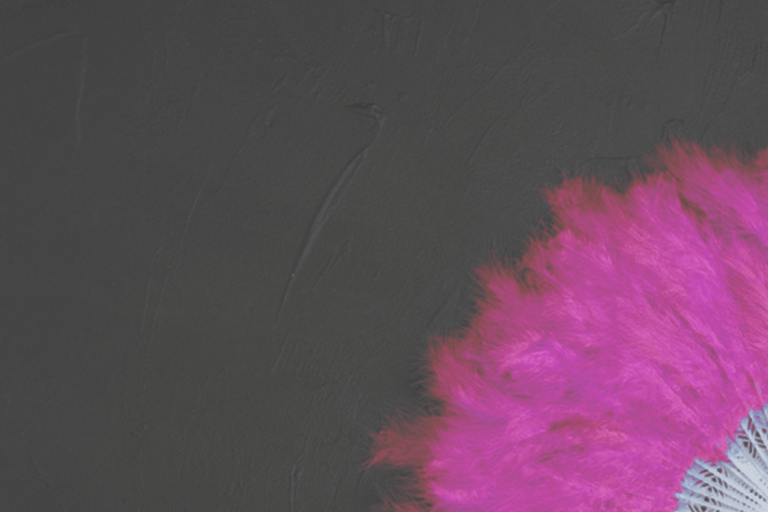 Kizi –Mizi, czyli  masaż wachlarzem z piór